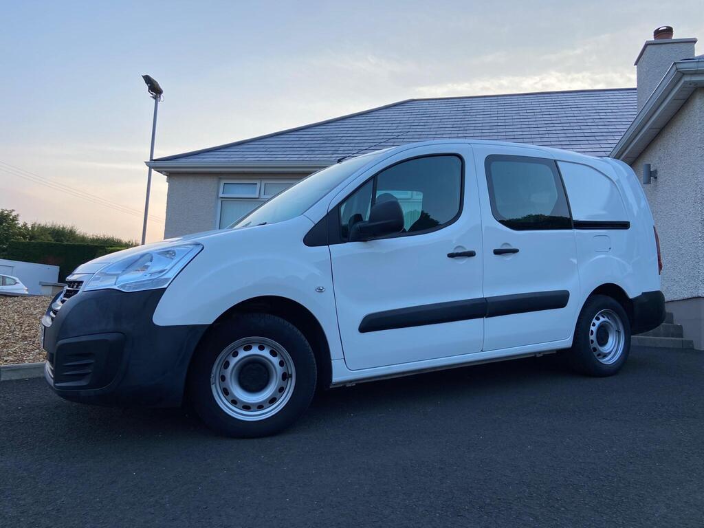 Peugeot Partner Combi Van 1.6 BlueHDi 744 S L2 6dr