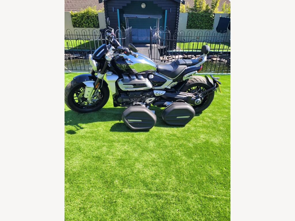 Triumph Rocket III