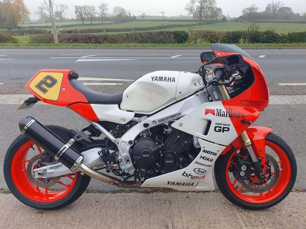 Yamaha XSR900 Roadster/Retro 900 GP Sport Heritage Euro 5