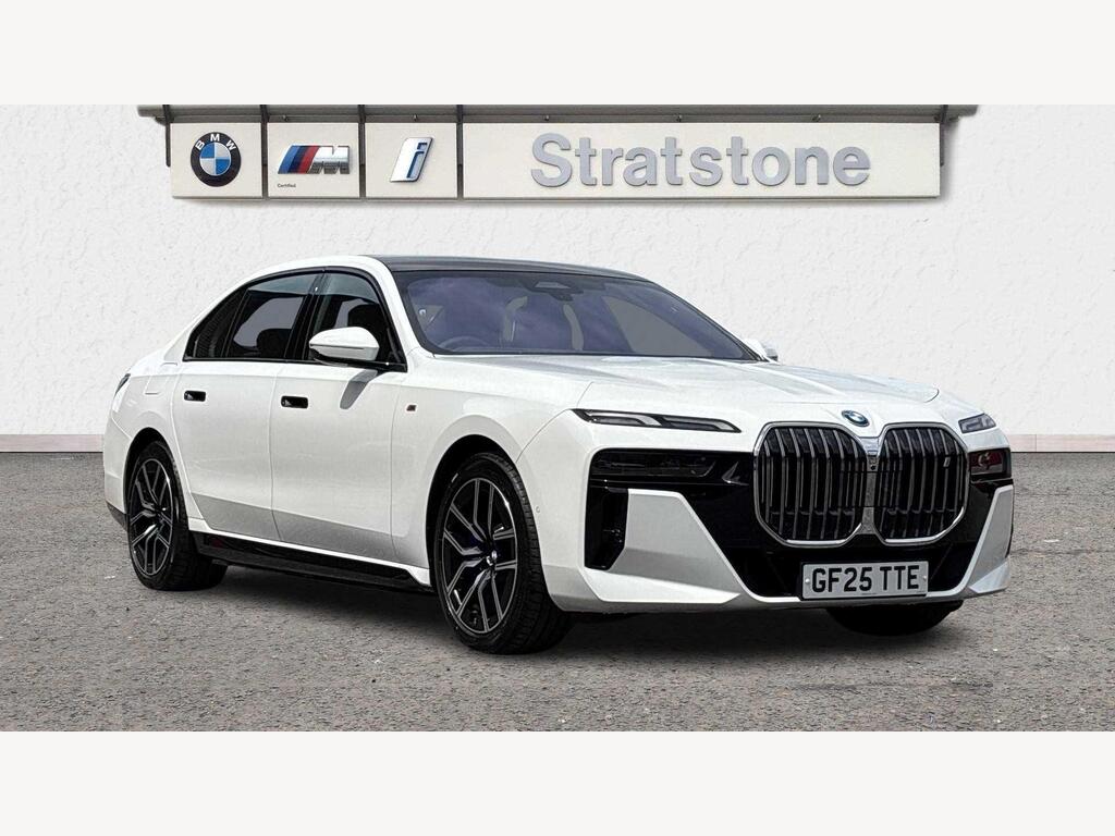 BMW i7