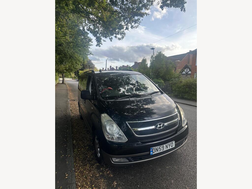 Hyundai i800