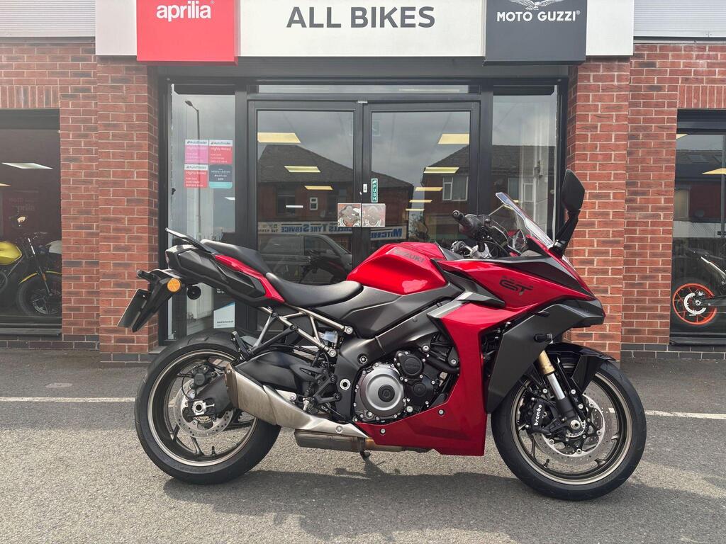 Suzuki GSX-S1000GT