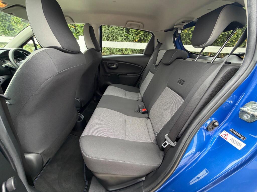 2020 Toyota Yaris thumbnail 20