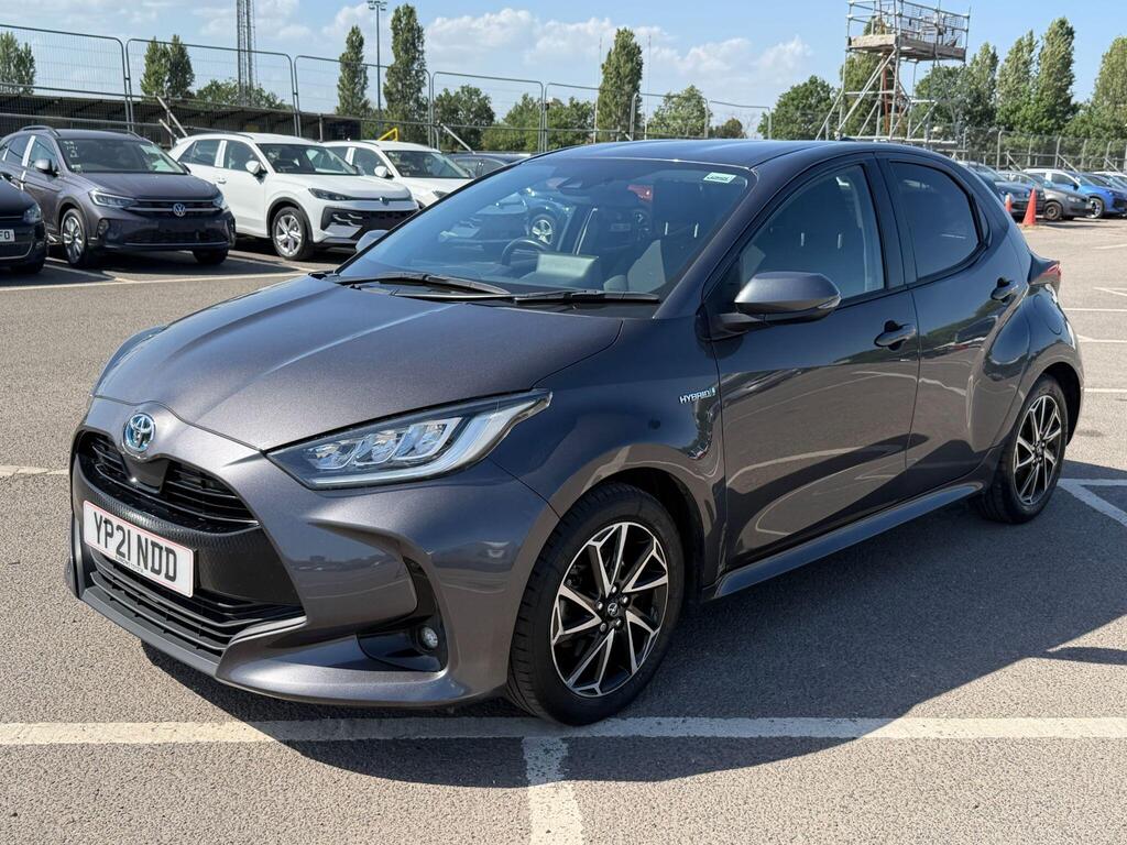 Toyota Yaris Hatchback 1.5 VVT-h Design E-CVT Euro 6 (s/s) 5dr