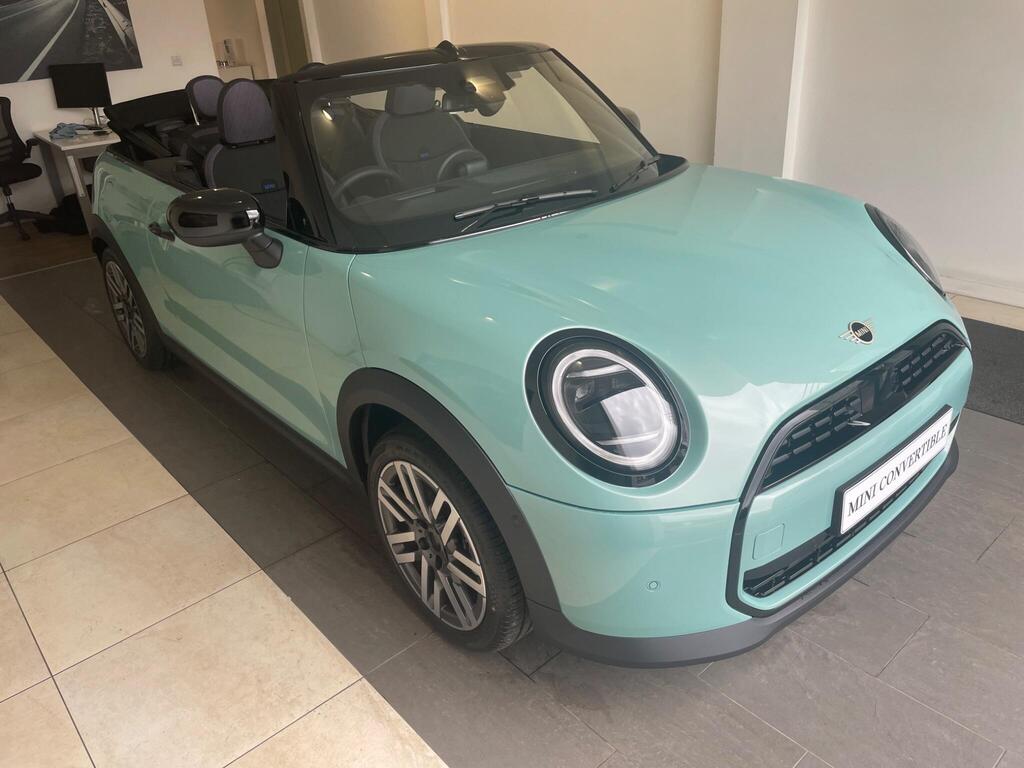 MINI Cooper Convertible