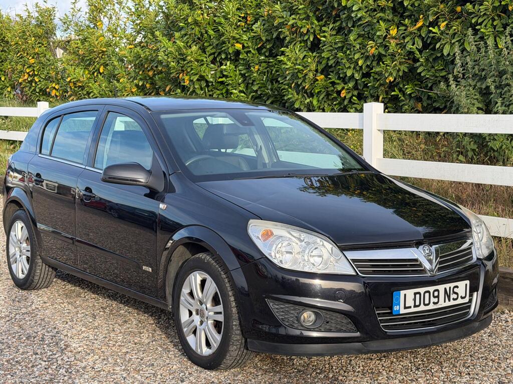 2009 Vauxhall Astra thumbnail 3