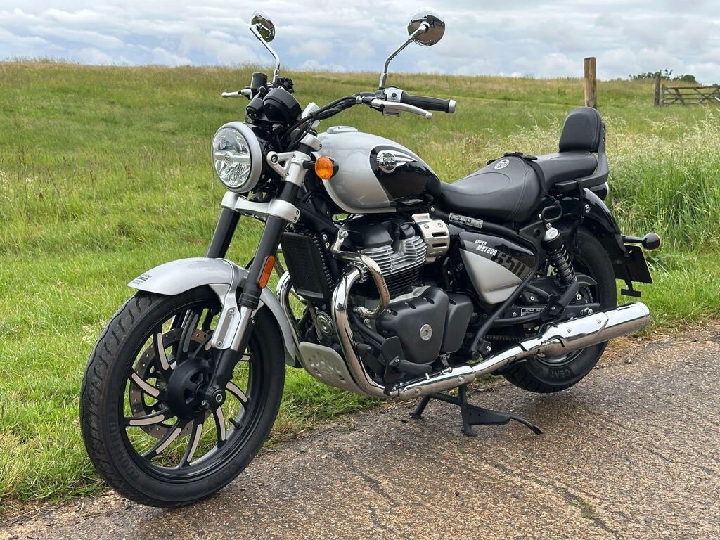 Royal Enfield Super Meteor 650