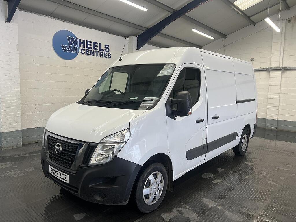 Nissan Interstar