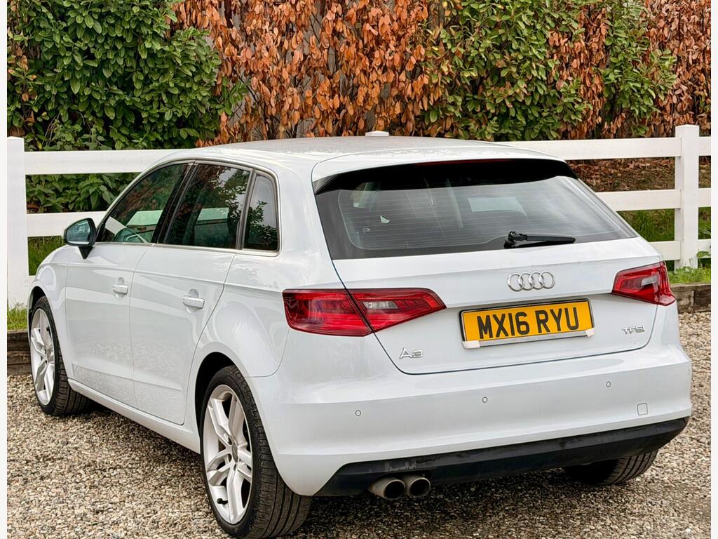 2016 Audi A3 thumbnail 10
