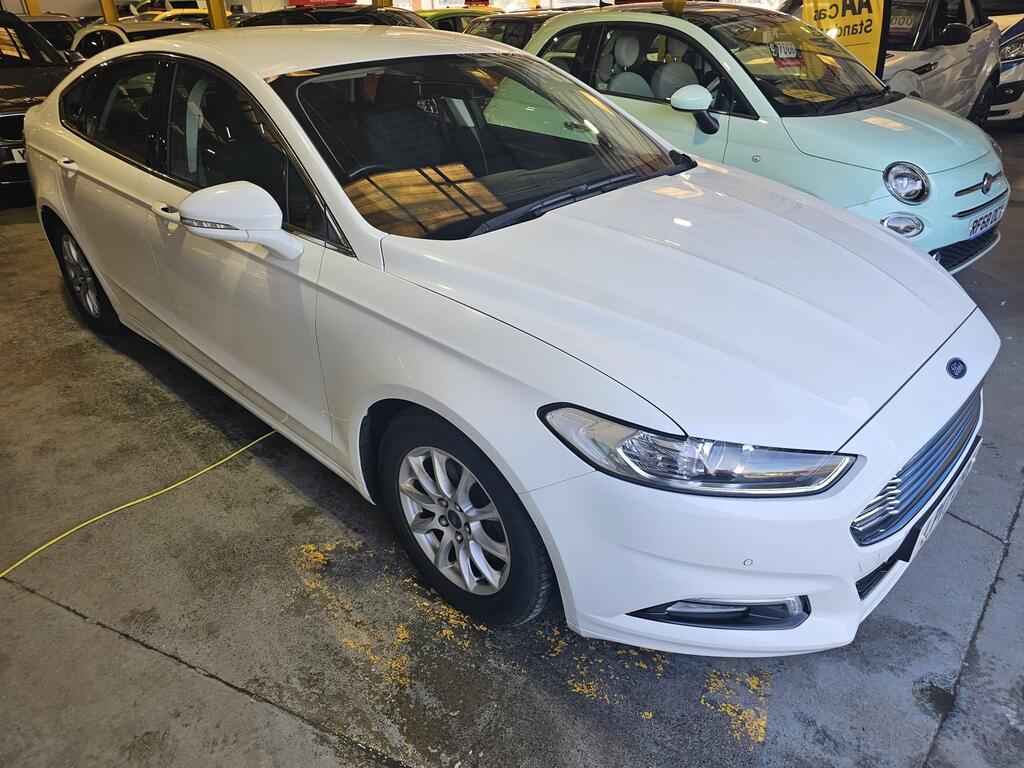 Ford Mondeo Hatchback 1.5 TDCi ECOnetic Titanium Euro 6 (s/s) 5dr