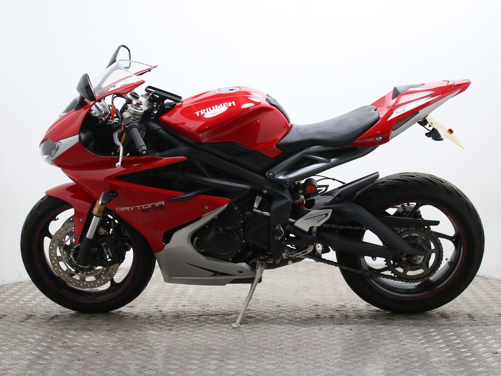 Triumph Daytona 675