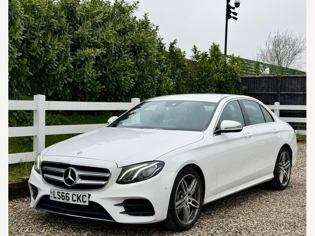 2016 Mercedes-Benz E Class thumbnail 9