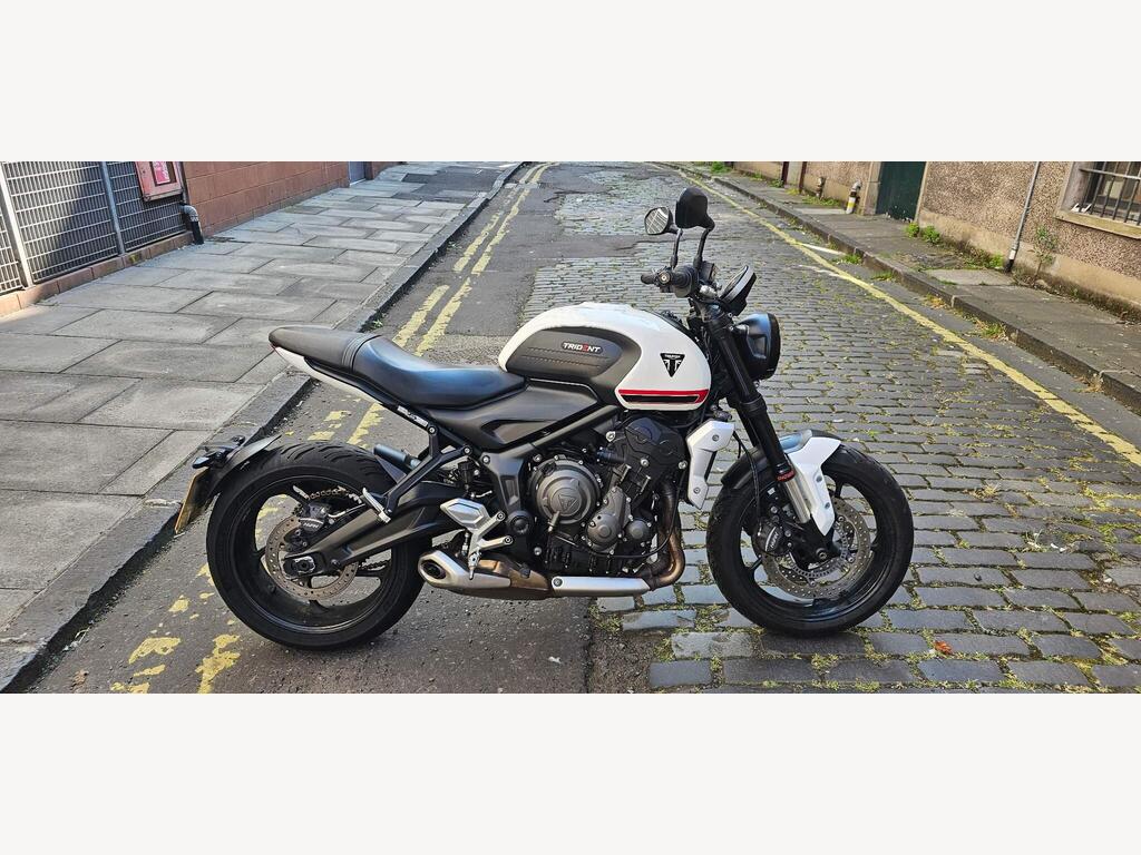 Triumph Trident 660