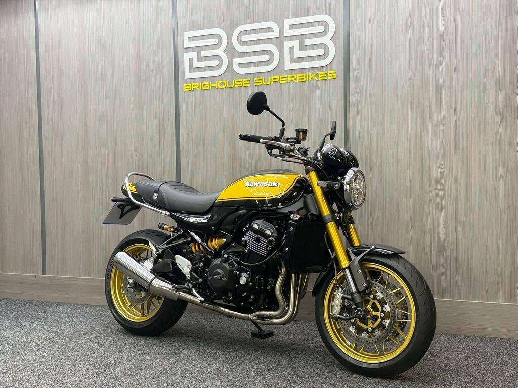 Kawasaki Z900 RS SE Roadster/Retro 900 Modern Classic Euro 5