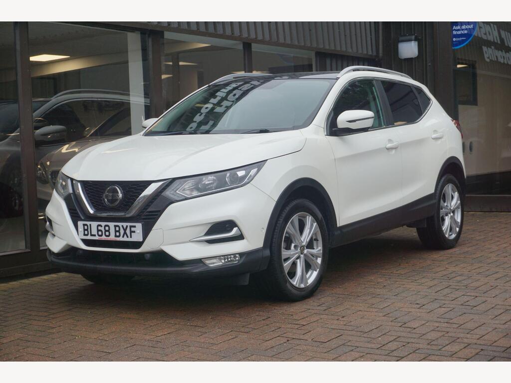 Nissan Qashqai SUV 1.5 dCi N-Connecta Euro 6 (s/s) 5dr