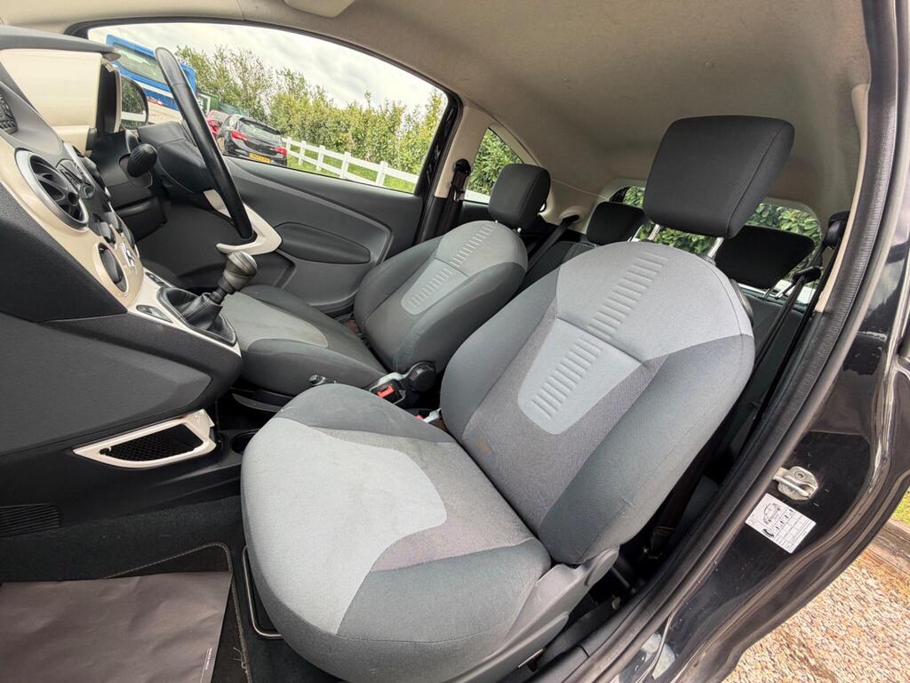2010 Ford Ka thumbnail 23