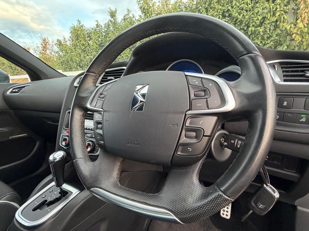 2015 Citroen DS4 thumbnail 34