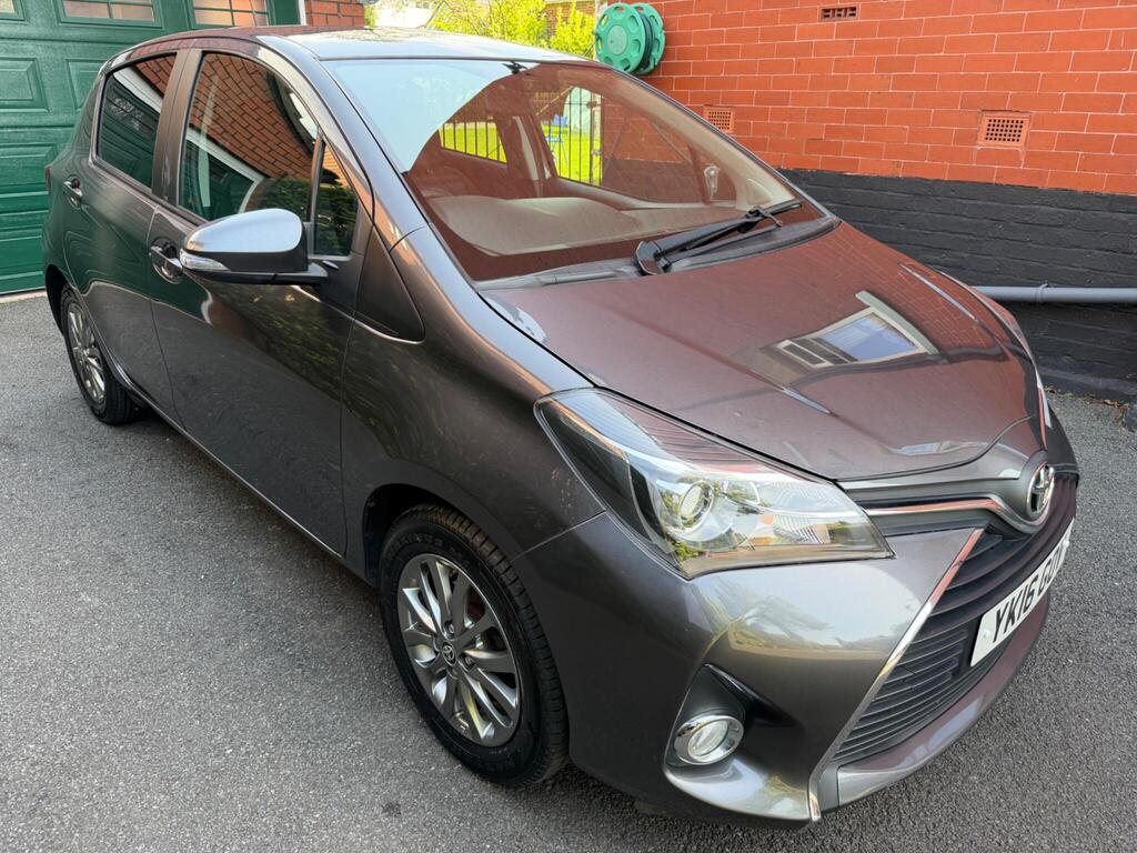 Toyota Yaris Hatchback 1.33 Dual VVT-i Icon Euro 6 5dr