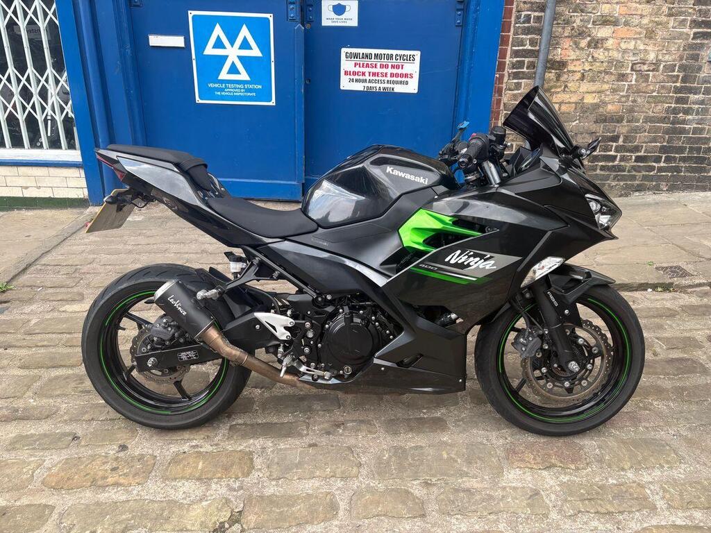Kawasaki Ninja 400