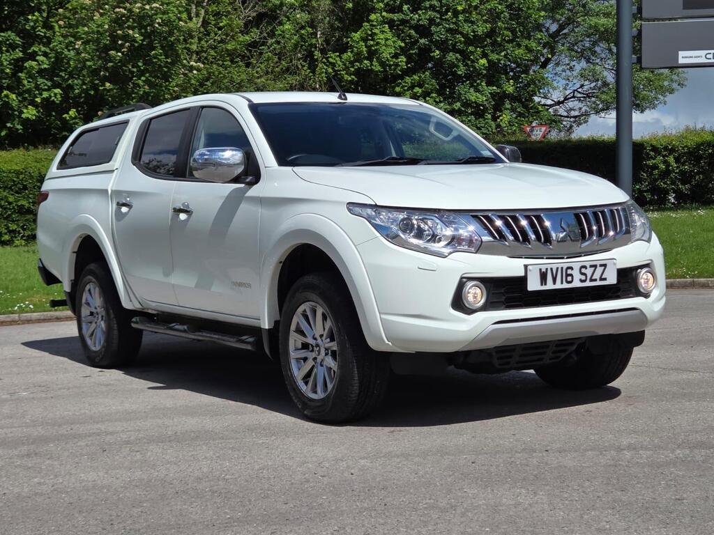 Mitsubishi L200 Pickup 2.4 DI-D DC Warrior 4WD Euro 5 4dr