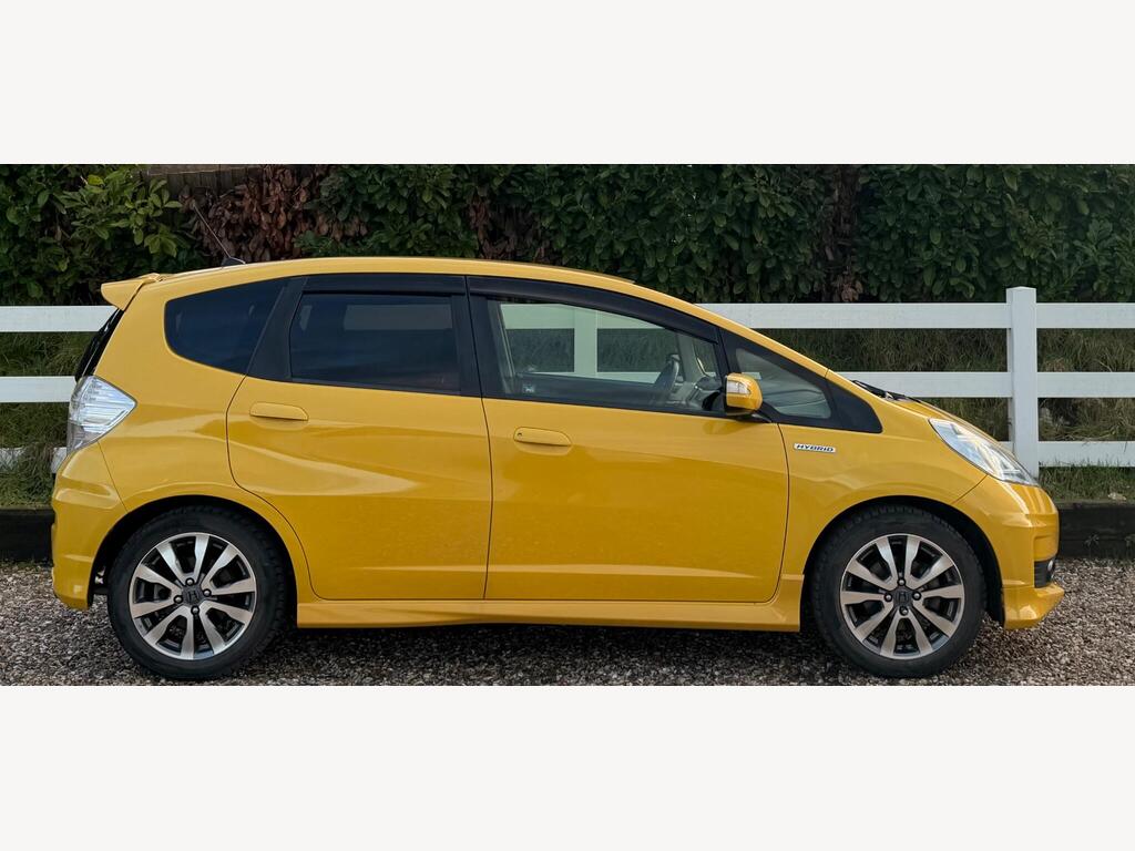 2012 Honda Fit thumbnail 12