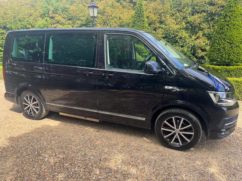 Volkswagen Caravelle MPV 2.0 TDI BlueMotion Tech Executive DSG Euro 6 (s/s) 5dr