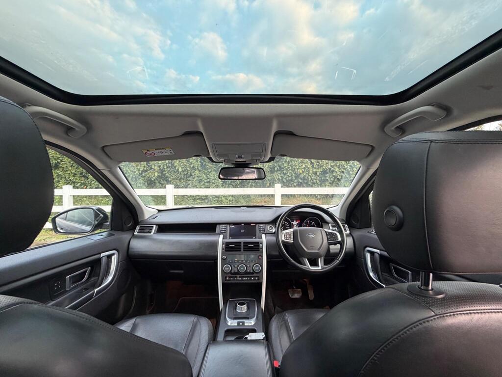 2016 Land Rover Discovery Sport thumbnail 13