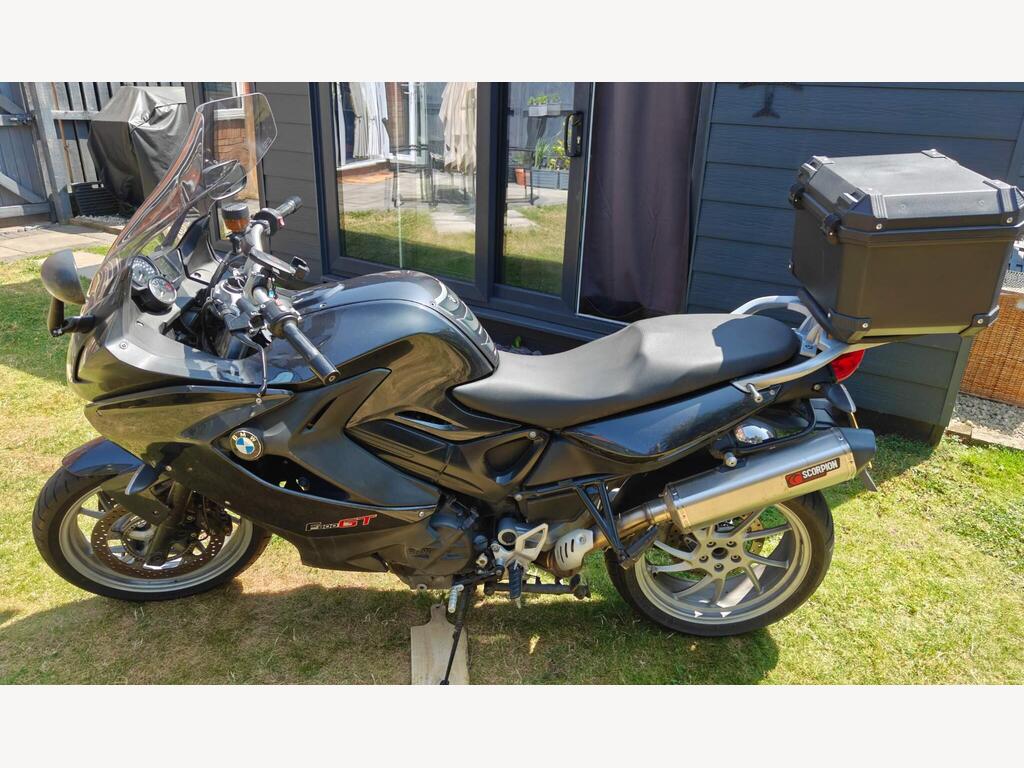 BMW F 800 GT