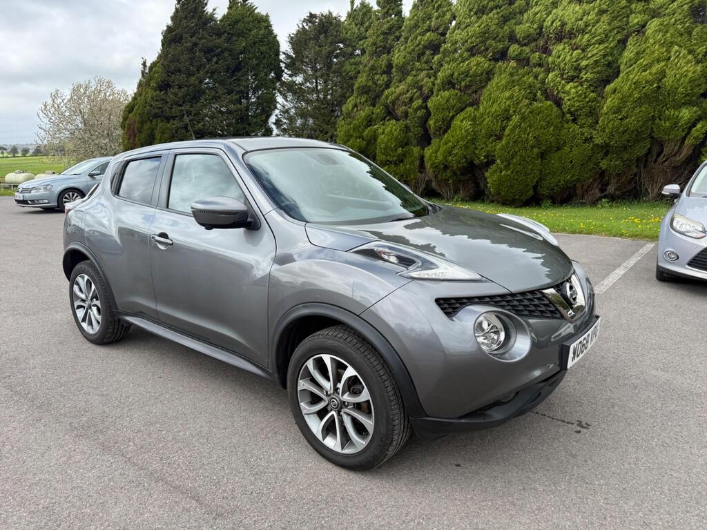 Nissan Juke SUV 1.6 Tekna Euro 6 5dr