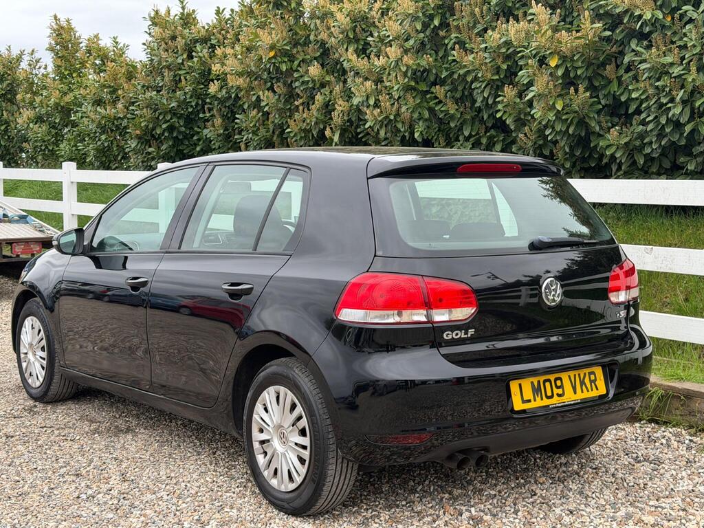 2009 Volkswagen Golf thumbnail 5