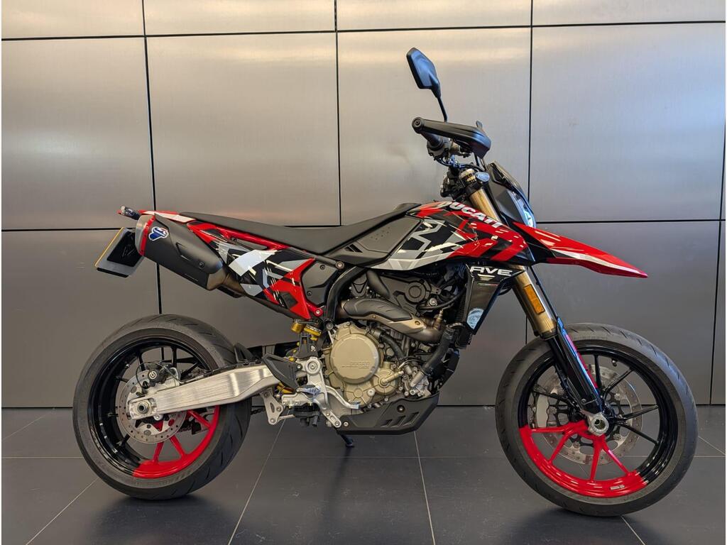 Ducati Hypermotard 698