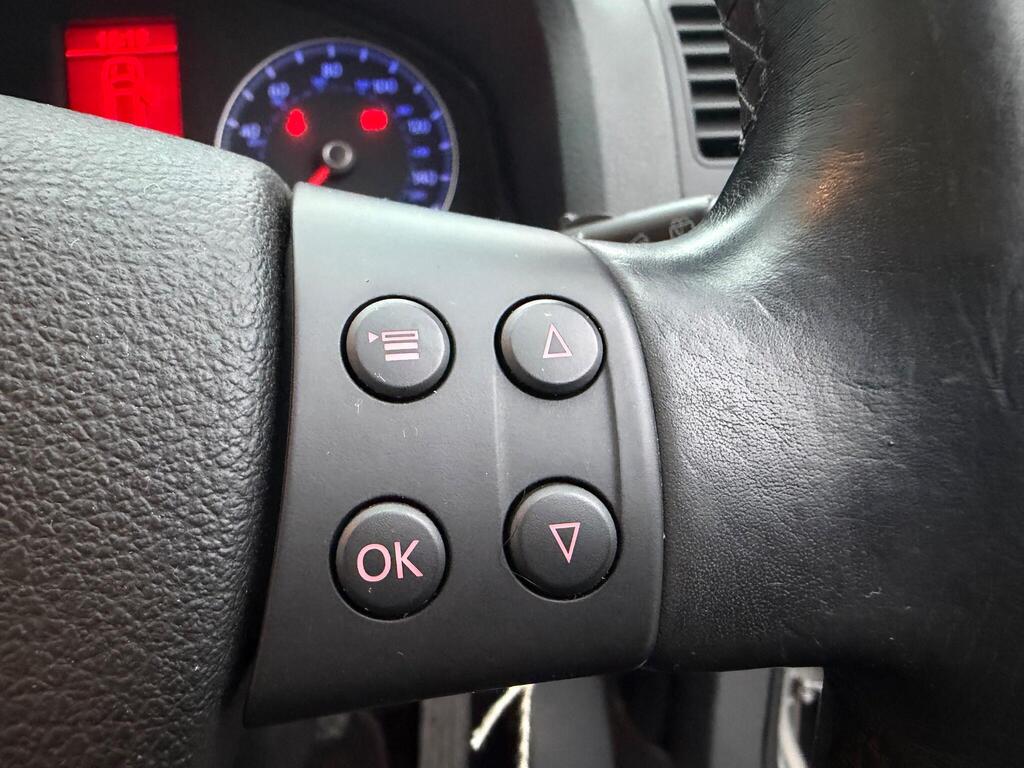 2008 Volkswagen Golf thumbnail 27