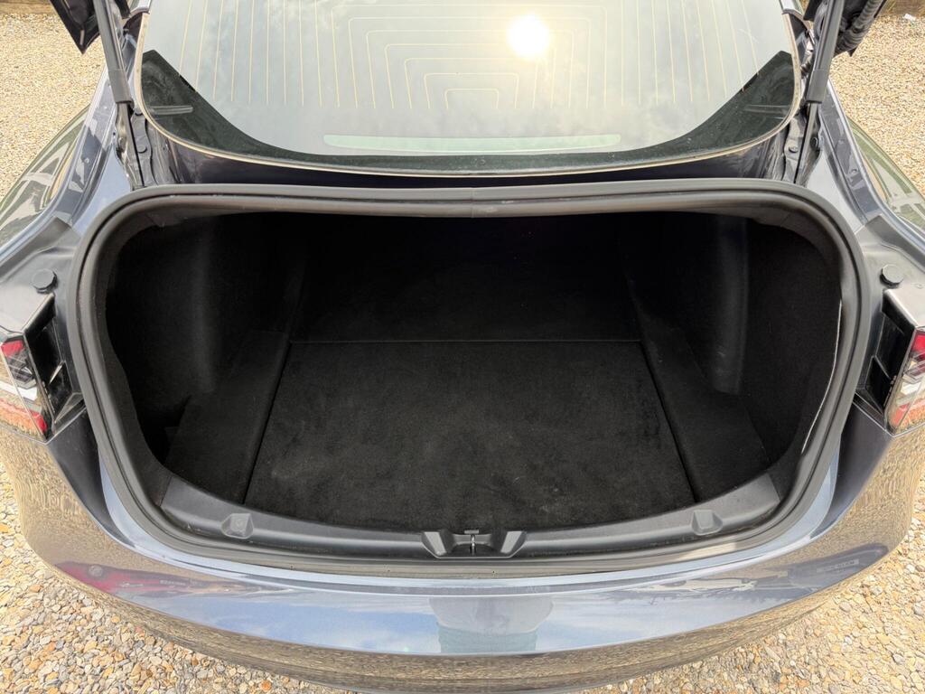 2020 Tesla Model 3 thumbnail 28