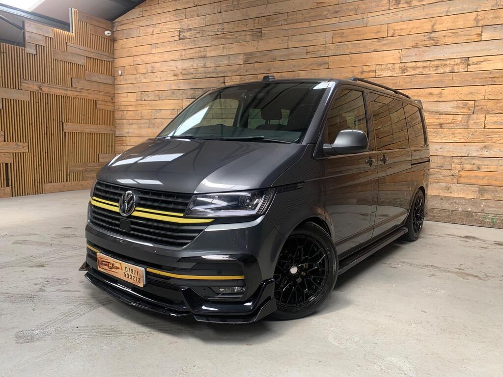 Volkswagen Transporter Combi Van 2.0 TDI T30 Highline Kombi DSG FWD SWB Euro 6 (s/s) 5dr