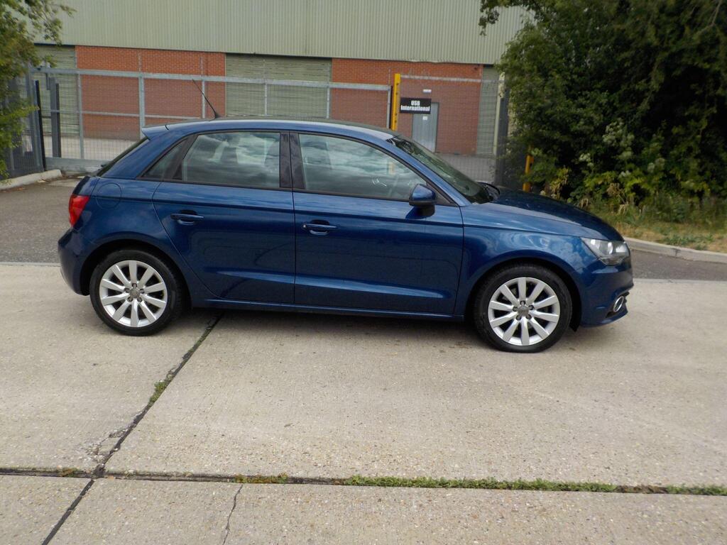 Audi A1 Hatchback 1.6 TDI Sport Sportback Euro 5 (s/s) 5dr