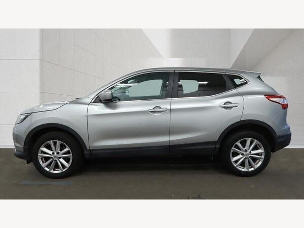 2014 Nissan Qashqai thumbnail 5