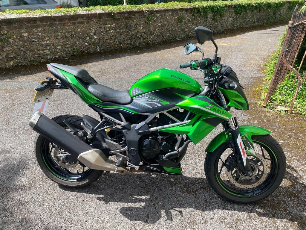 Kawasaki Z125