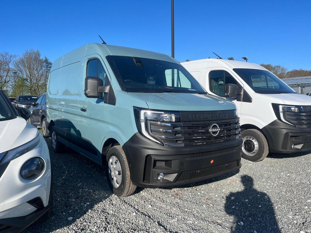 Nissan Interstar
