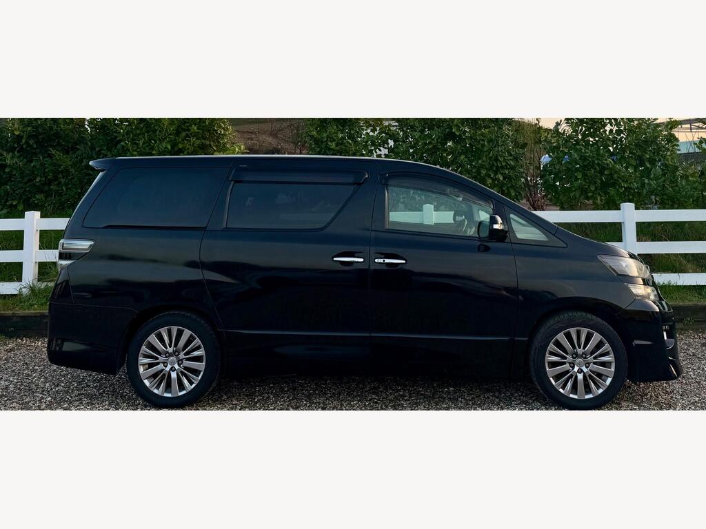 2013 Toyota Vellfire thumbnail 14