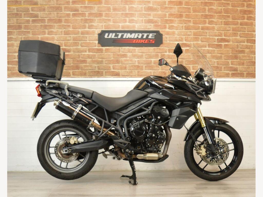 Triumph Tiger 800