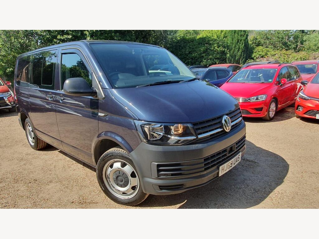 Volkswagen Transporter Shuttle
