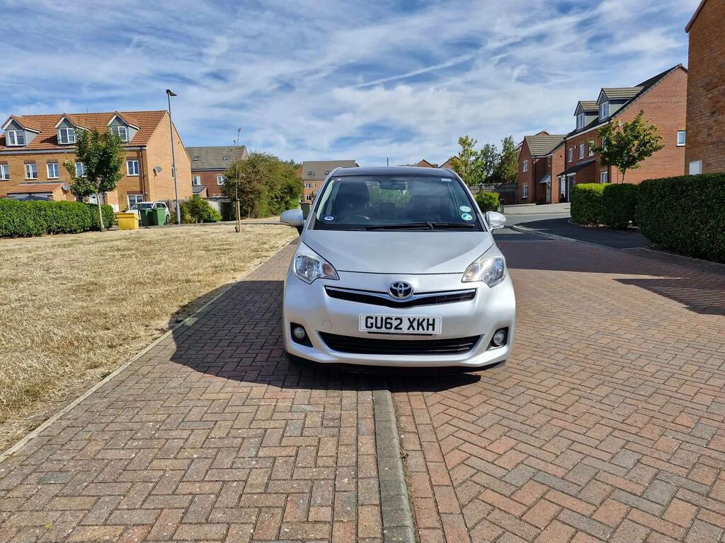Toyota Verso S