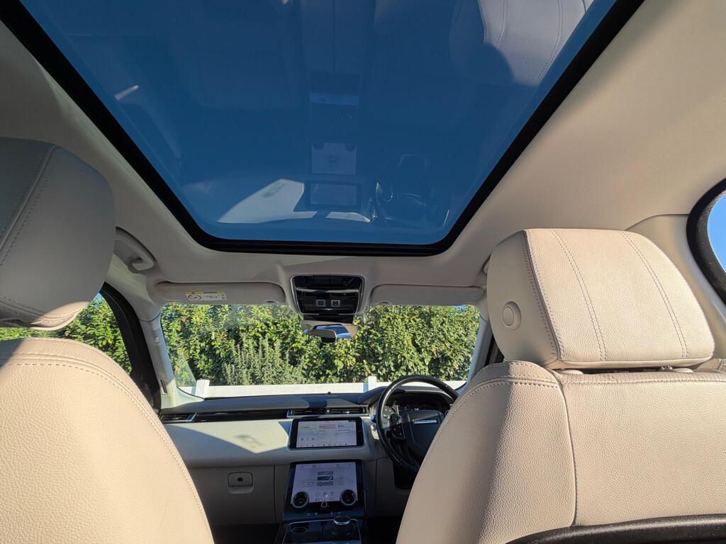 2017 Land Rover Range Rover Velar thumbnail 37