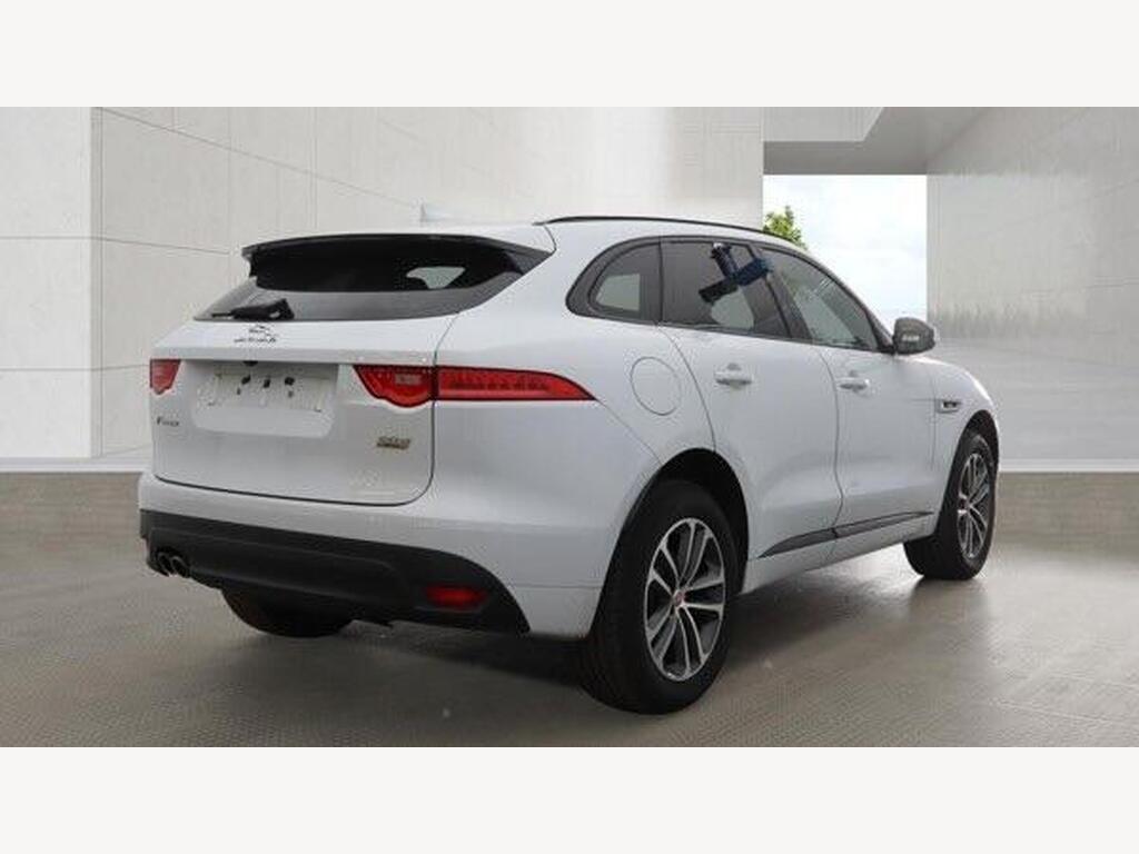 2017 Jaguar F-PACE thumbnail 8