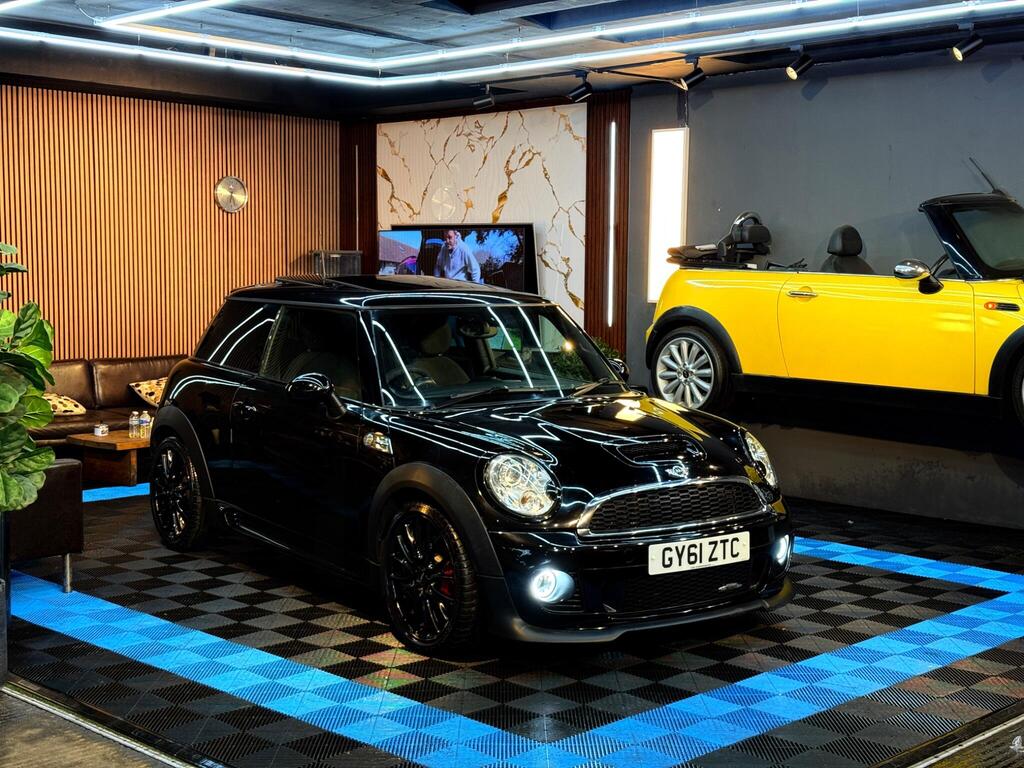 MINI Hatch Hatchback 1.6 John Cooper Works Euro 5 3dr