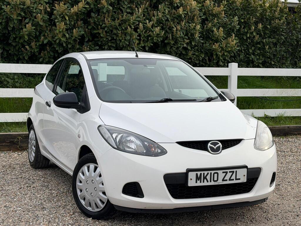 2010 Mazda Mazda2 thumbnail 5
