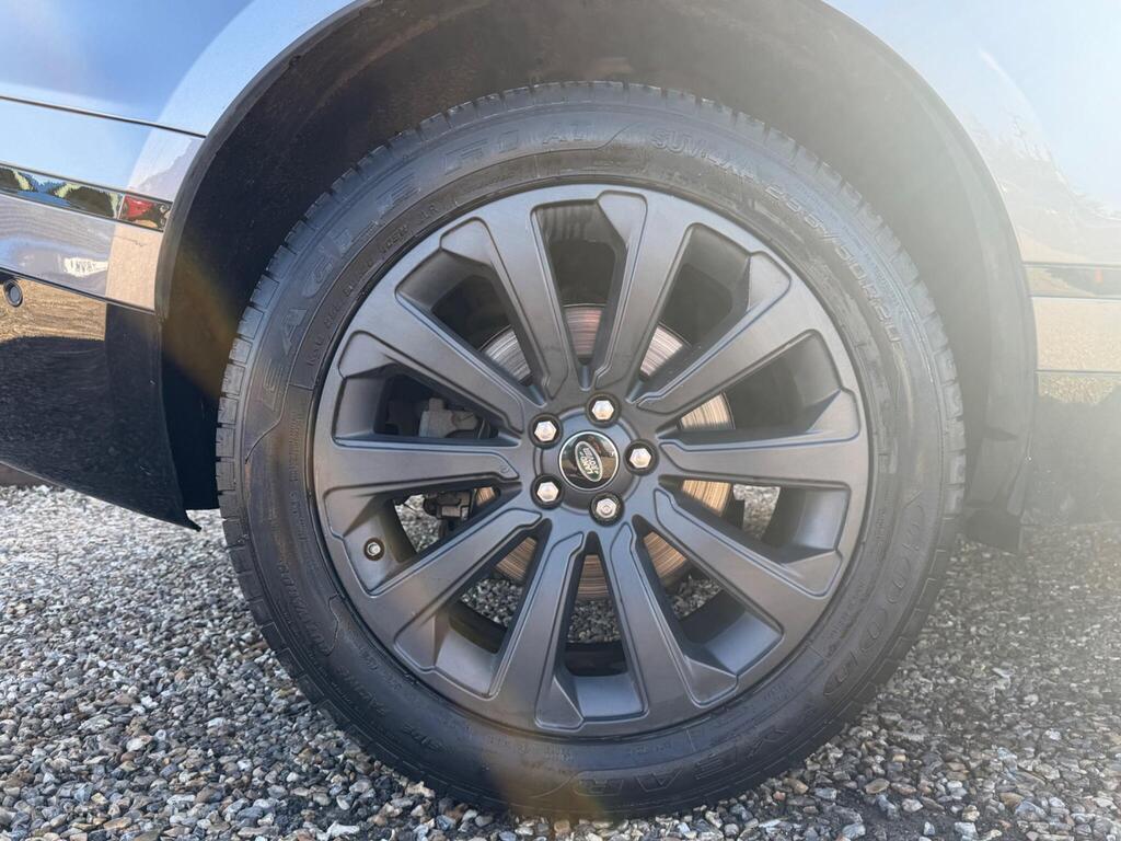 2018 Land Rover Range Rover Velar thumbnail 37