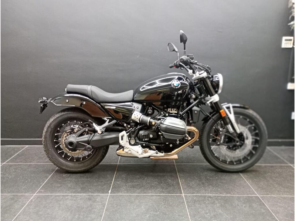 BMW R 12