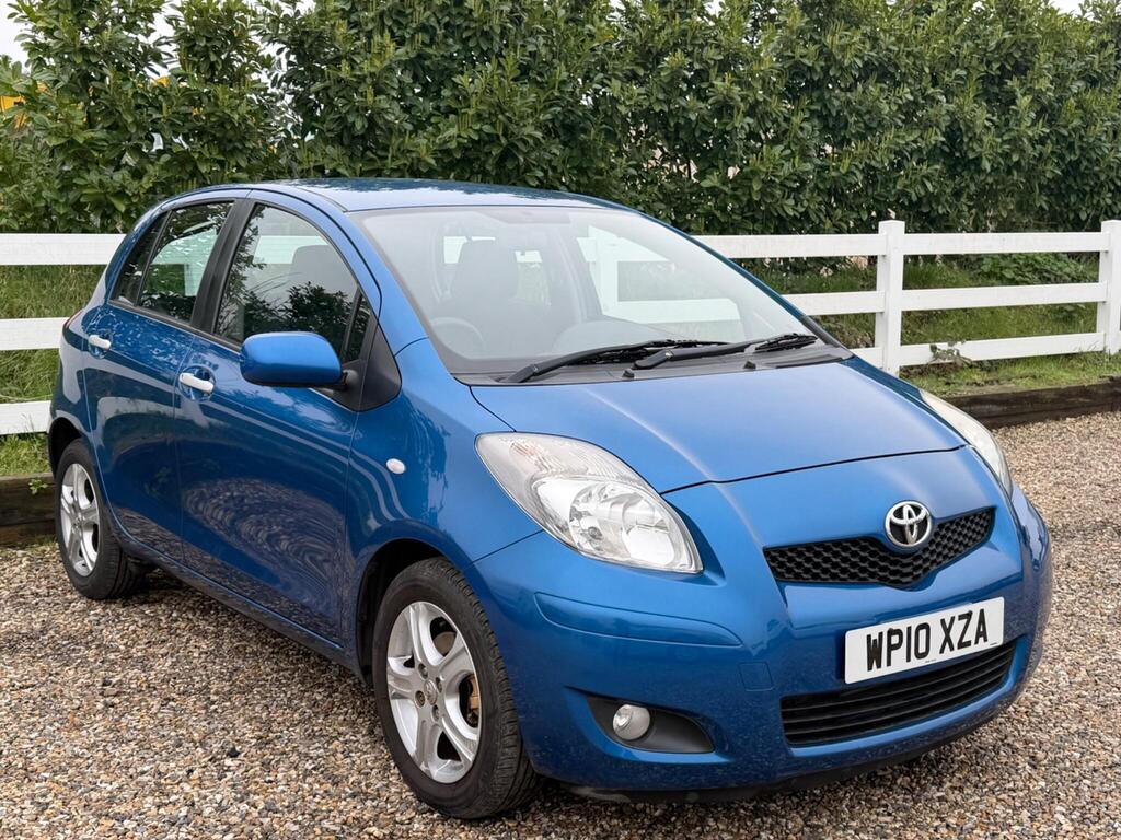2010 Toyota Yaris thumbnail 5