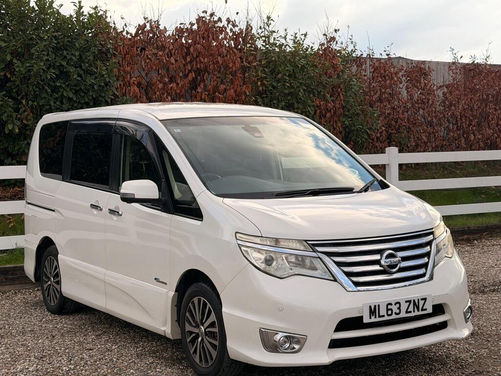 2014 Nissan Serena thumbnail 8